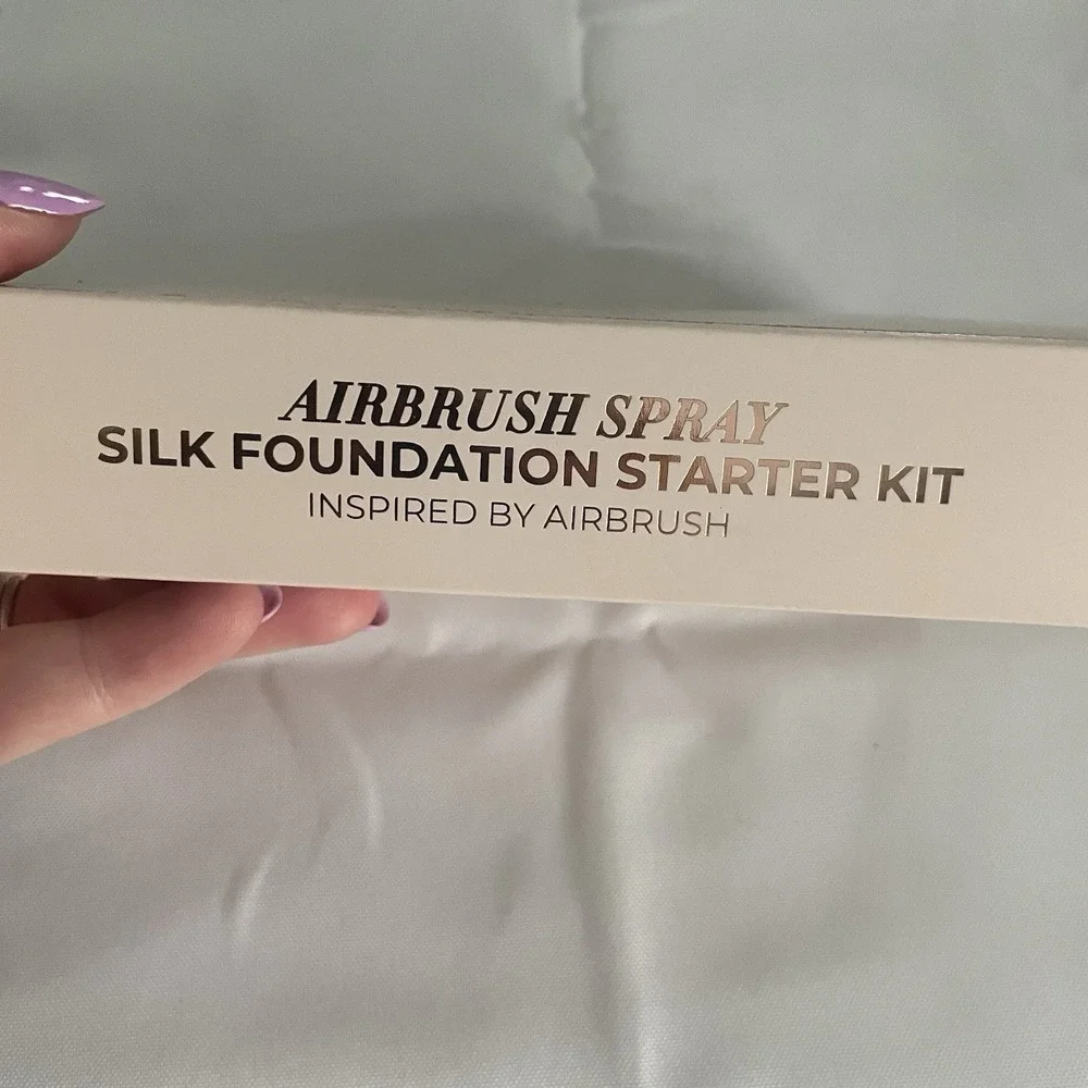 LUMINESS Silk Airbrush Spray Foundation Starter Kit With Brush Light Medium
